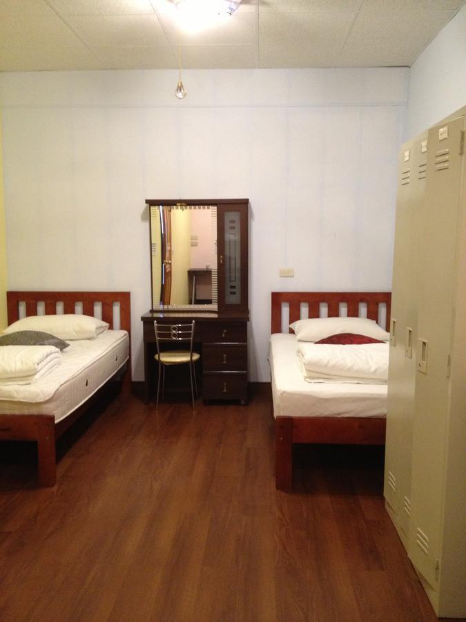 Handy Hostel Хуалянь Экстерьер фото