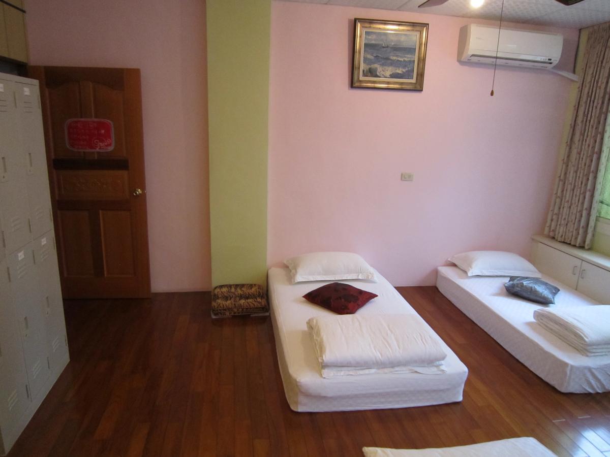 Handy Hostel Хуалянь Экстерьер фото