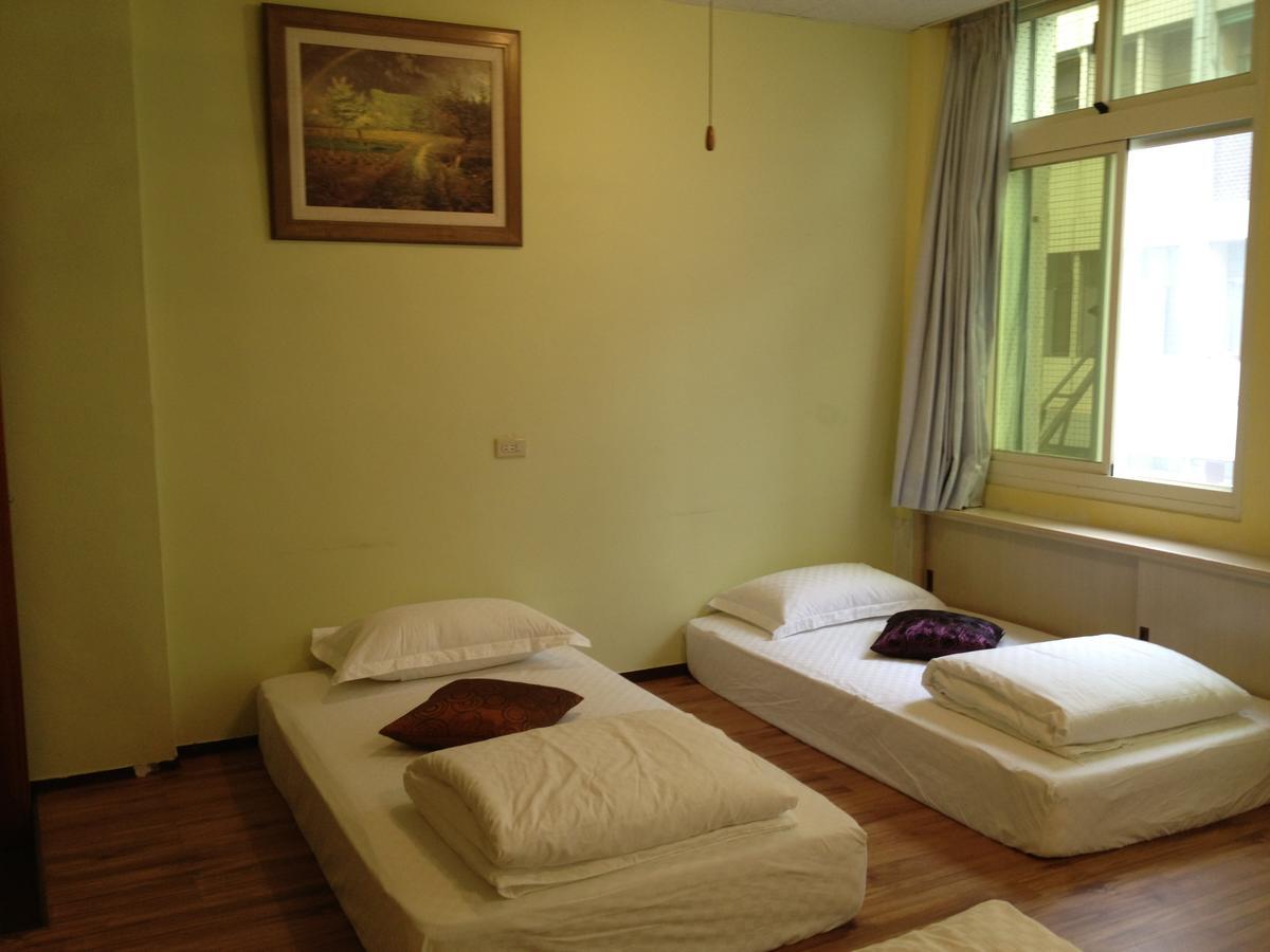 Handy Hostel Хуалянь Экстерьер фото