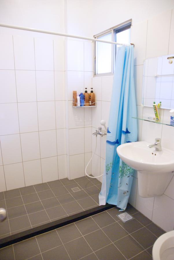 Handy Hostel Хуалянь Экстерьер фото