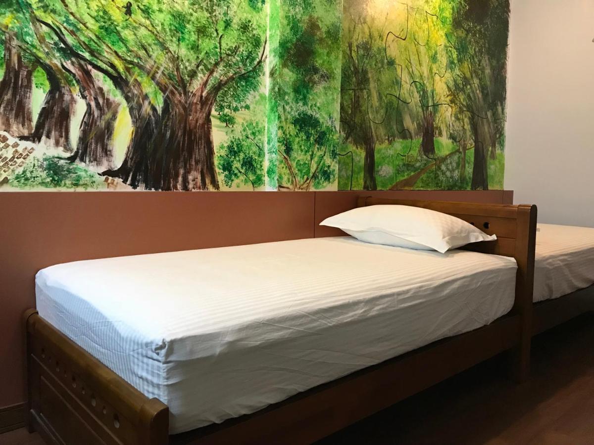 Handy Hostel Хуалянь Экстерьер фото