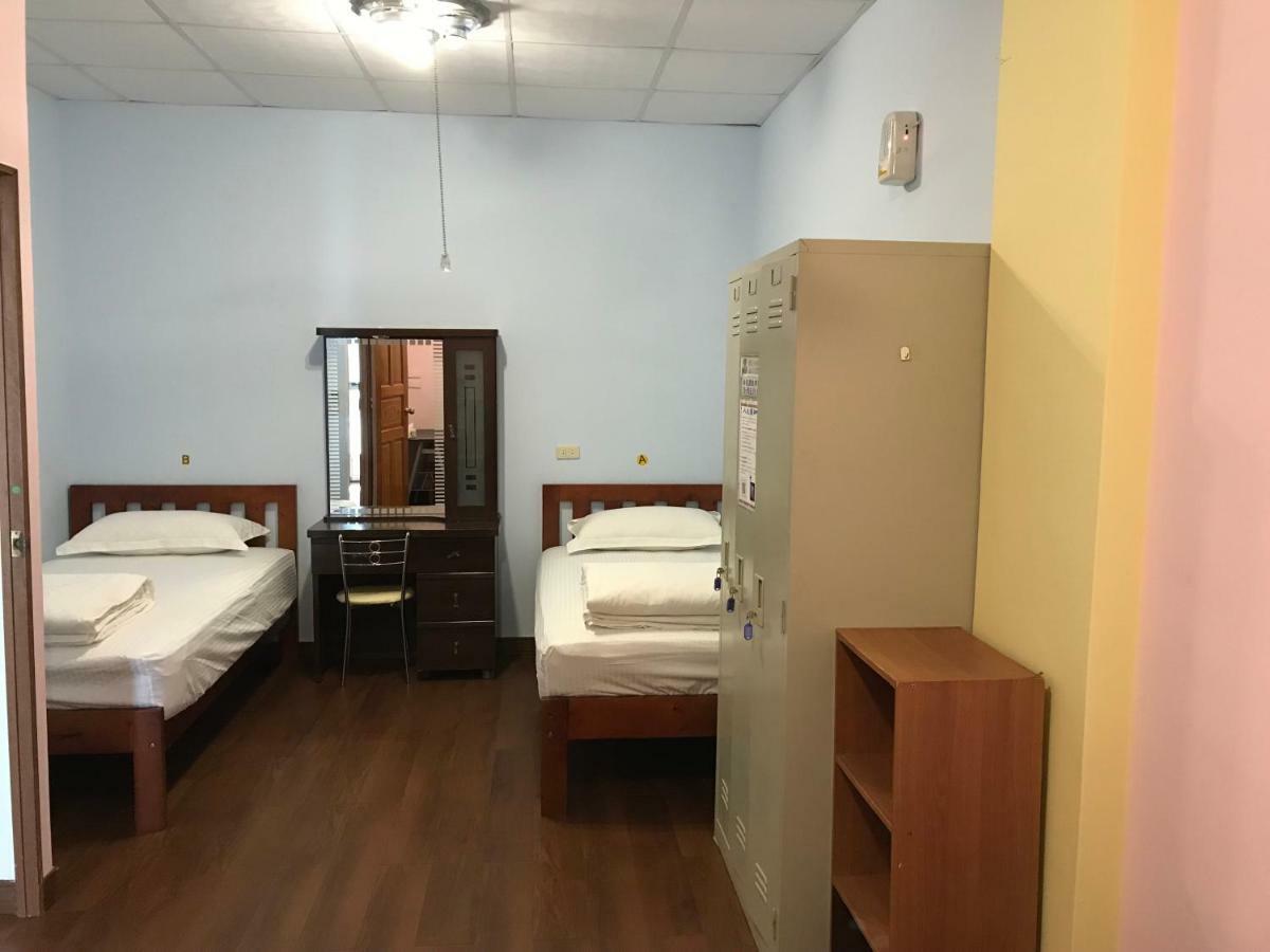 Handy Hostel Хуалянь Экстерьер фото