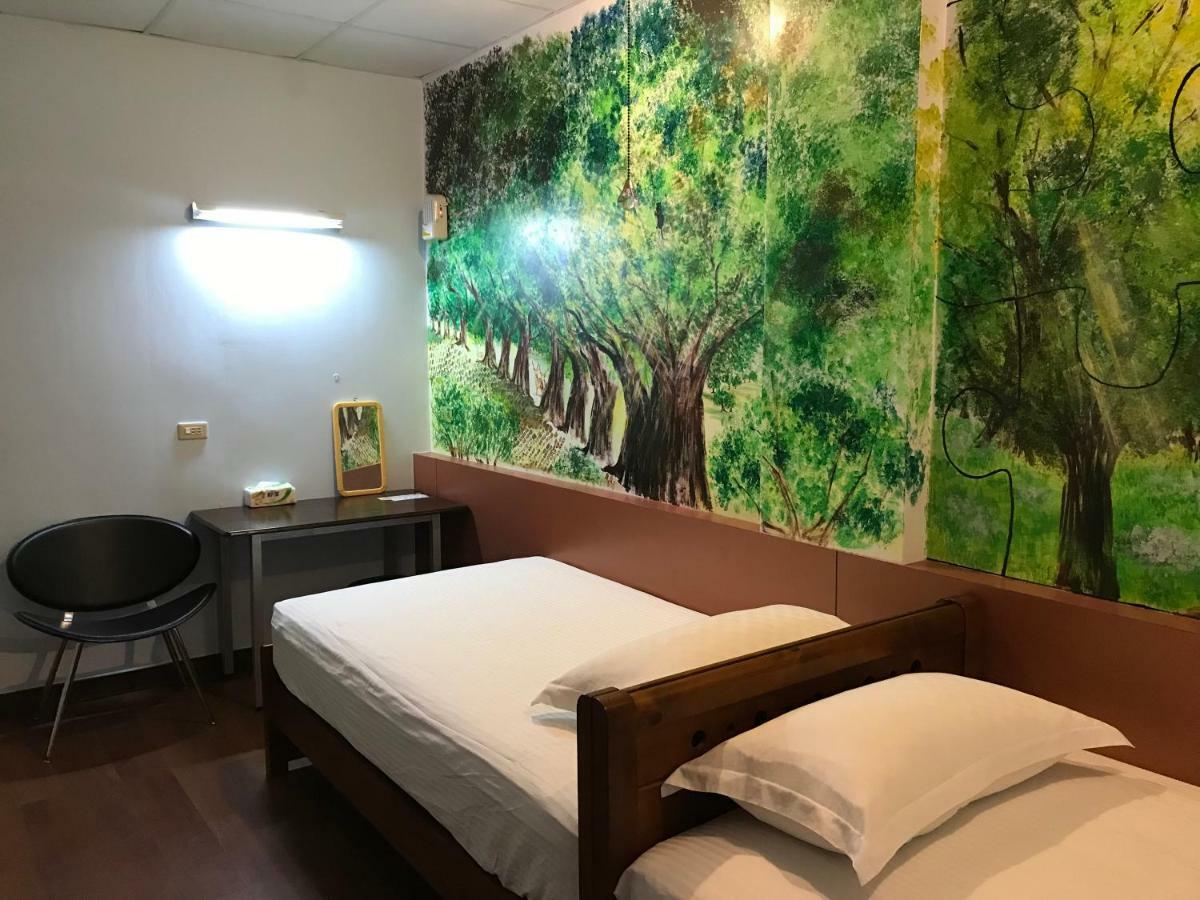 Handy Hostel Хуалянь Экстерьер фото