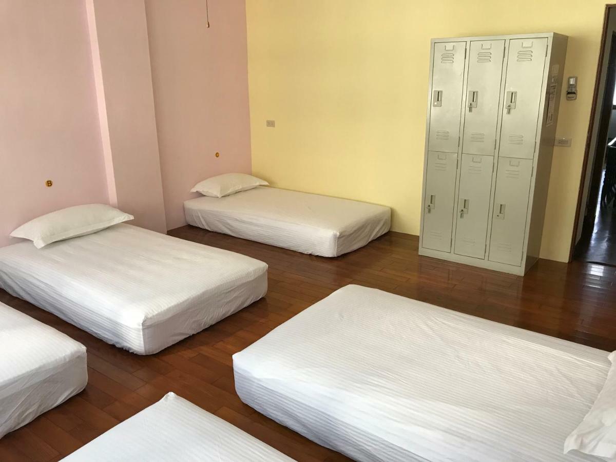 Handy Hostel Хуалянь Экстерьер фото