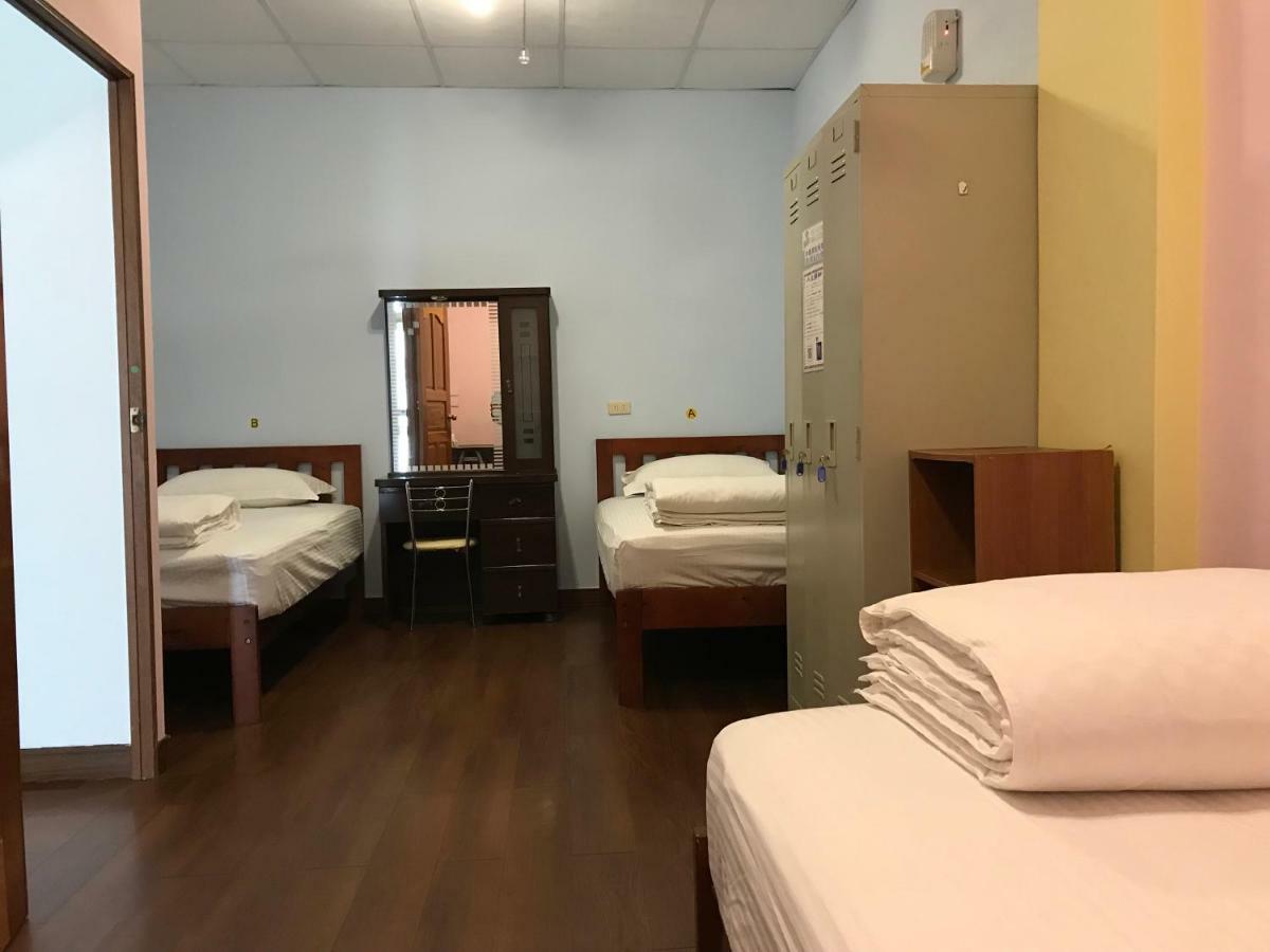 Handy Hostel Хуалянь Экстерьер фото
